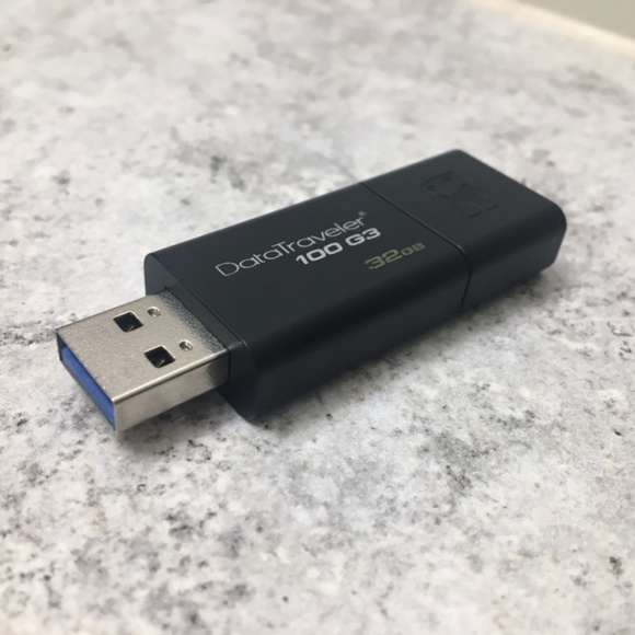 Kingston (DataTraveler 100 G3) 32GB USB 3.0 Flash Drive - Picture 4 of 5